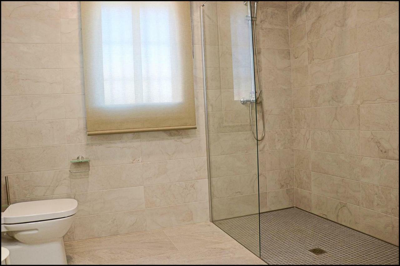 Chalet Peñuelas con piscina Conil De La Frontera Luaran gambar